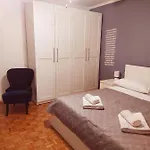 شقة Karla